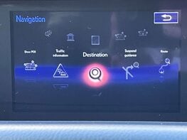 Lexus Is 2.5 IS 300h Advance CVT 4dr 35