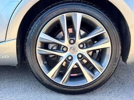 Lexus Is 2.5 IS 300h Advance CVT 4dr 14