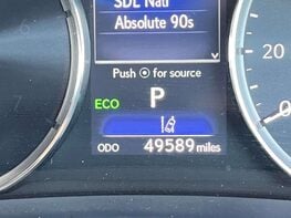 Lexus Is 2.5 IS 300h Advance CVT 4dr 26