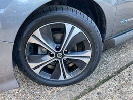 Nissan LEAF Leaf Takna 5dr 3