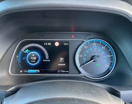 Nissan LEAF Leaf Takna 5dr 20