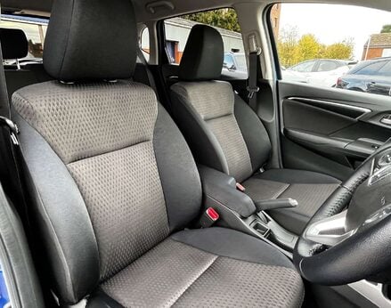 Honda Jazz 1.3 Jazz EX i-VTec CVT 5dr 52