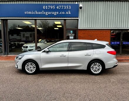 Ford Focus 1.5 Focus Titanium Auto 5dr 11