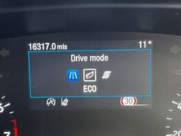 Ford Focus 1.5 Focus Titanium Auto 5dr 32