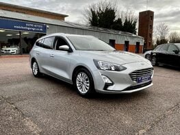 Ford Focus 1.5 Focus Titanium Auto 5dr 4