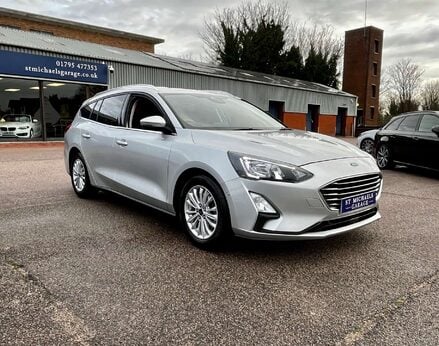 Ford Focus 1.5 Focus Titanium Auto 5dr 4