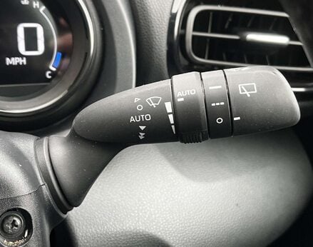 Mazda 2 Hybrid 1.5 Mazda2 Hybrid Select CVT 5dr 60