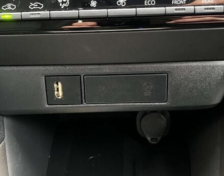 Mazda 2 Hybrid 1.5 Mazda2 Hybrid Select CVT 5dr 52