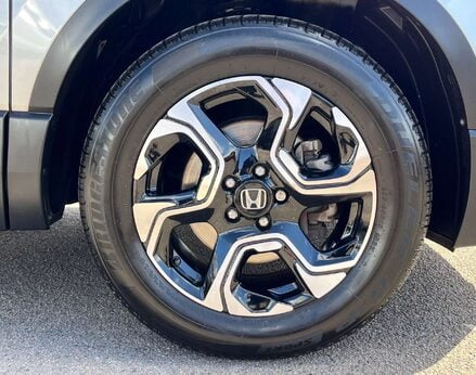 Honda CR-V 1.5 CR-V SR i-VTec CVT 4WD 5dr 16