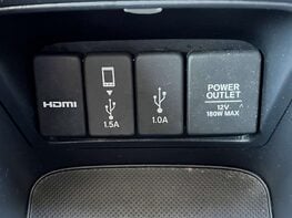 Honda CR-V 1.5 CR-V SR i-VTec CVT 4WD 5dr 50