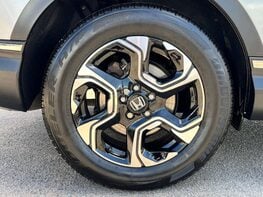 Honda CR-V 1.5 CR-V SR i-VTec CVT 4WD 5dr 15