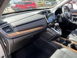 Honda CR-V 1.5 CR-V SR i-VTec CVT 4WD 5dr 17