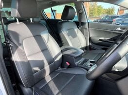 Kia Sportage 1.6 Sportage 4 CRDi ISG MHEV 4x4 Semi-Auto 4WD 5dr 75