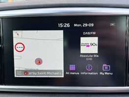 Kia Sportage 1.6 Sportage 4 CRDi ISG MHEV 4x4 Semi-Auto 4WD 5dr 44