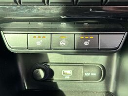 Kia Sportage 1.6 Sportage 4 CRDi ISG MHEV 4x4 Semi-Auto 4WD 5dr 62