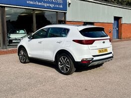 Kia Sportage 1.6 Sportage 4 CRDi ISG MHEV 4x4 Semi-Auto 4WD 5dr 9