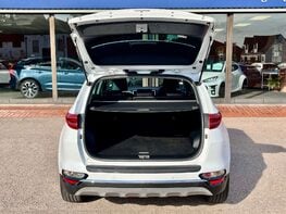 Kia Sportage 1.6 Sportage 4 CRDi ISG MHEV 4x4 Semi-Auto 4WD 5dr 82