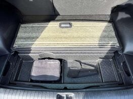 Kia Sportage 1.6 Sportage 4 CRDi ISG MHEV 4x4 Semi-Auto 4WD 5dr 85