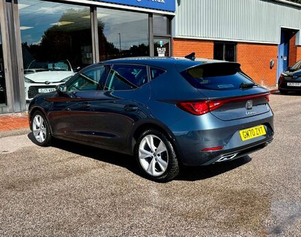 SEAT Leon 1.5 Leon FR eTSI Semi-Auto 5dr 9