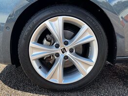 SEAT Leon 1.5 Leon FR eTSI Semi-Auto 5dr 13