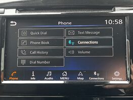 Nissan Qashqai 1.3 Qashqai Tekna DiG-T Semi-Auto 5dr 37