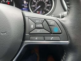 Nissan Qashqai 1.3 Qashqai Tekna DiG-T Semi-Auto 5dr 50