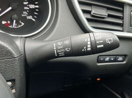 Nissan Qashqai 1.3 Qashqai Tekna DiG-T Semi-Auto 5dr 52