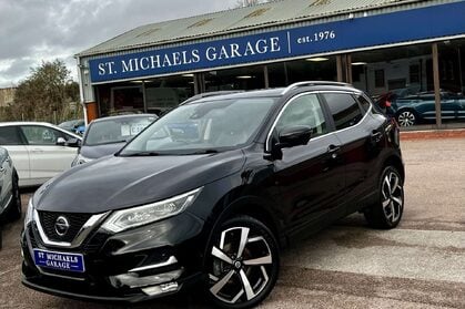 Nissan Qashqai 1.3 Qashqai Tekna DiG-T Semi-Auto 5dr