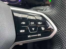 Volkswagen Golf 1.5 Golf R-Line TSI 5dr 62