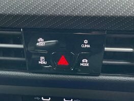 Volkswagen Golf 1.5 Golf R-Line TSI 5dr 54