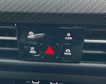 Volkswagen Golf 1.5 Golf R-Line TSI 5dr 54