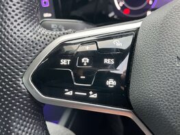 Volkswagen Golf 1.5 Golf R-Line TSI 5dr 61