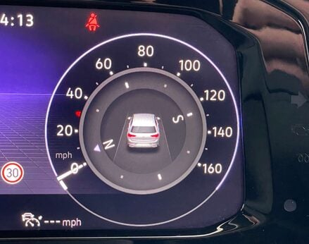 Volkswagen Golf 1.5 Golf R-Line TSI 5dr 31