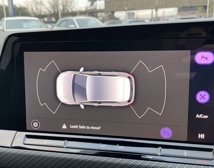 Volkswagen Golf 1.5 Golf R-Line TSI 5dr 52