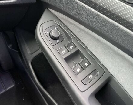 Volkswagen Golf 1.5 Golf R-Line TSI 5dr 67