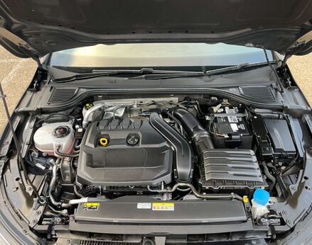 Volkswagen Golf 1.5 Golf R-Line TSI 5dr 7