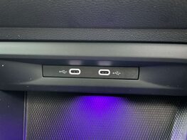 Volkswagen Golf 1.5 Golf R-Line TSI 5dr 55