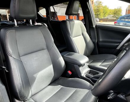 Toyota Rav4 2.5 RAV4 Excel HEV CVT 4WD 5dr 56