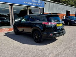 Toyota Rav4 2.5 RAV4 Excel HEV CVT 4WD 5dr 9