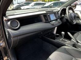 Toyota Rav4 2.5 RAV4 Excel HEV CVT 4WD 5dr 17