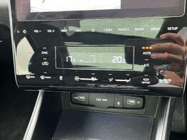 Hyundai TUCSON 1.6 Tucson Ultimate TGDi PHEV 4x4 Auto 4WD 5dr 46