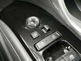 Hyundai TUCSON 1.6 Tucson Ultimate TGDi PHEV 4x4 Auto 4WD 5dr 62