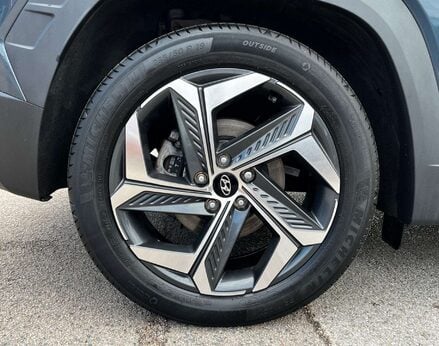 Hyundai TUCSON 1.6 Tucson Ultimate TGDi PHEV 4x4 Auto 4WD 5dr 15