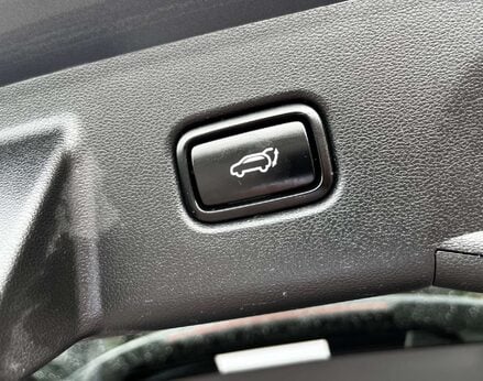 Hyundai TUCSON 1.6 Tucson Ultimate TGDi PHEV 4x4 Auto 4WD 5dr 83