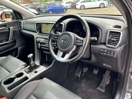 Kia Sportage 1.6 Sportage Platinum Edition ISG 5dr 18