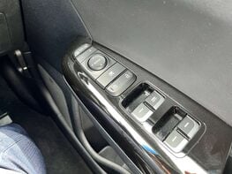 Kia Sportage 1.6 Sportage Platinum Edition ISG 5dr 58