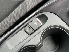 Nissan Juke 1.0 Juke N-Connecta DiG-T 5dr 50