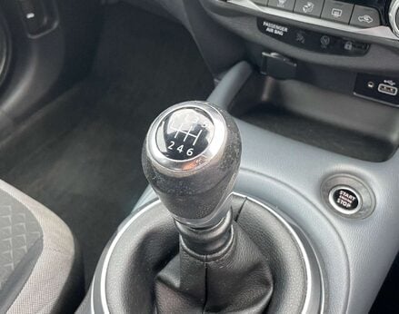 Nissan Juke 1.0 Juke N-Connecta DiG-T 5dr 48