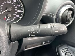 Nissan Juke 1.0 Juke N-Connecta DiG-T 5dr 54