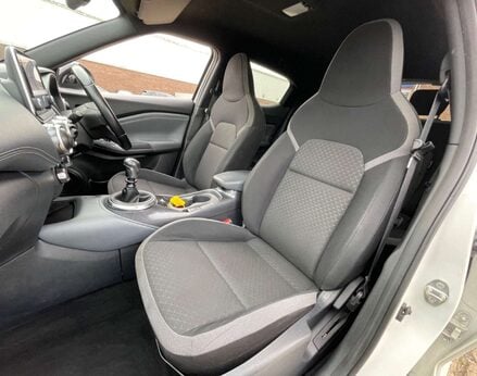 Nissan Juke 1.0 Juke N-Connecta DiG-T 5dr 60